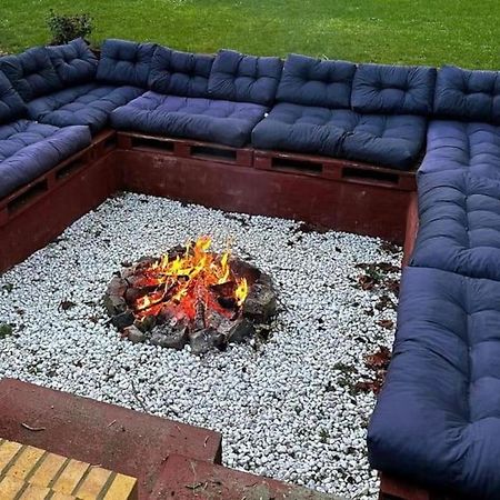 Schoene Wohnung In Bestlage Inclusive Parkplatz Лайпциг Екстериор снимка